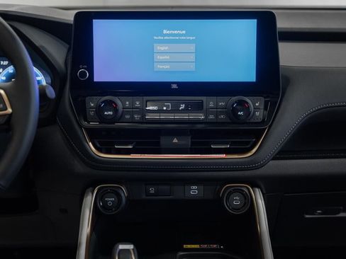 New 2026 Toyota Grand Highlander AWD Hybrid image 22