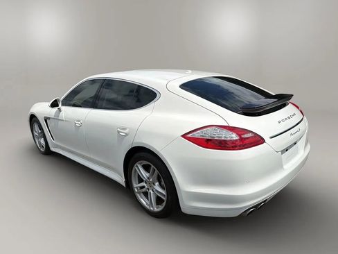 Used 2011 Porsche Panamera S image 7