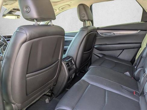 Used 2019 Cadillac XT5 Premium Luxury image 13