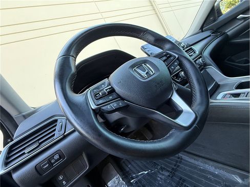 Used 2019 Honda Accord EX-L image 19