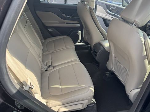 Used 2024 Lincoln Corsair AWD w/ Equipment Group 101A image 23