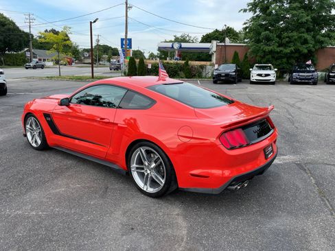 Used 2016 Ford Mustang GT Premium w/ GT Performance Package RWD image 3