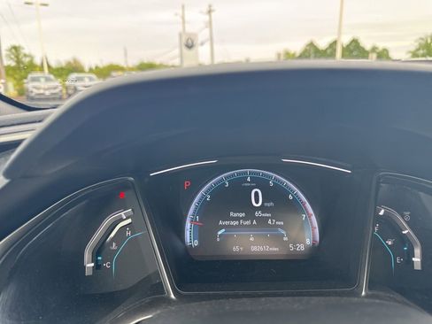 Used 2019 Honda Civic EX image 12