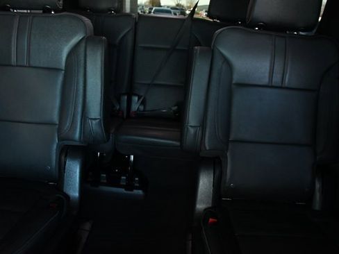 Used 2023 Chevrolet Tahoe RST w/ RST Performance Edition image 10