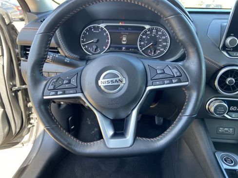 Used 2023 Nissan Sentra SR w/ Electronics Package FWD image 35