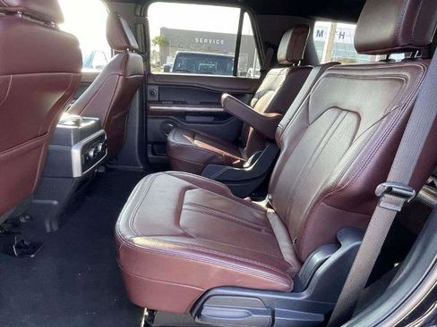 Certified 2024 Ford Expedition Limited image 12