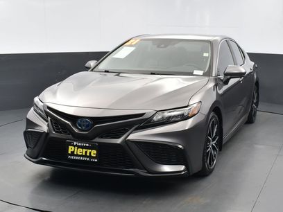 Used 2021 Toyota Camry SE