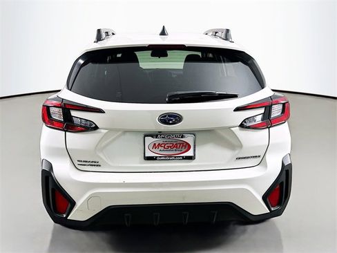 Used 2024 Subaru Crosstrek 2.0i Premium image 19