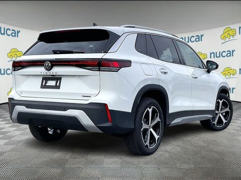 New 2026 Volkswagen Tiguan SE AWD/4WD image 7