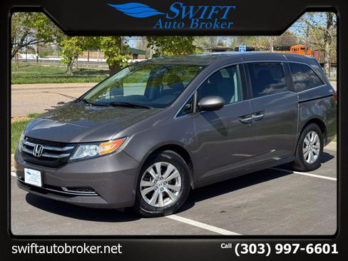Used 2015 Honda Odyssey EX image 1