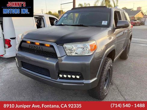 Used 2012 Toyota 4Runner SR5 w/ Convenience Pkg AWD/4WD image 1