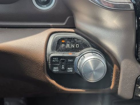 Used 2019 RAM 1500 Laramie AWD/4WD image 20