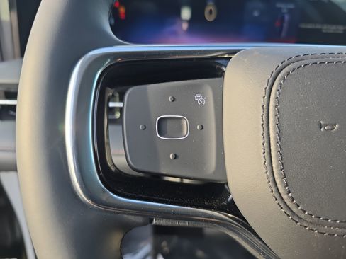 New 2026 Lincoln Nautilus Reserve AWD/4WD image 17
