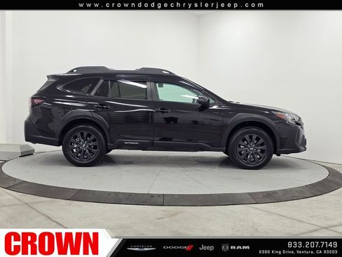 Used 2024 Subaru Outback Onyx Edition XT AWD/4WD image 8