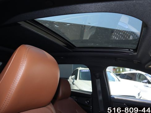 Used 2022 Lincoln Nautilus Reserve w/ Equipment Group 201A AWD/4WD image 13