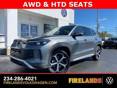 New 2025 Volkswagen Tiguan SE