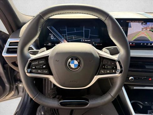 Used 2025 BMW 330i xDrive Sedan AWD/4WD image 18