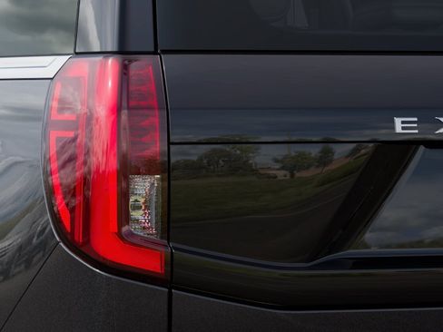 New 2027 Ford Expedition Platinum w/ Driver's Package RWD image 23