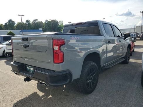Used 2024 Chevrolet Silverado 1500 LT Trail Boss w/ Convenience Package II AWD/4WD image 10