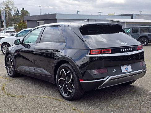 Used 2024 Hyundai Ioniq 5 SEL image 5