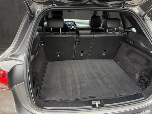 Used 2022 Mercedes-Benz GLA 250 w/ Premium Package Lite image 49