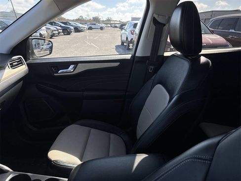Used 2022 Ford Escape Titanium w/ Titanium Elite Package image 35
