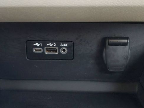 Used 2025 Nissan Altima 2.5 SV FWD image 27