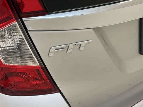 Used 2016 Honda Fit EX image 20