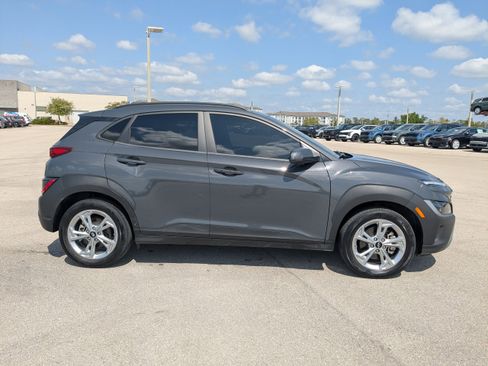 Used 2023 Hyundai Kona SEL image 4