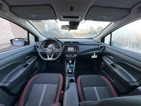 New 2025 Nissan Versa SR w/ Trunk Package image 28
