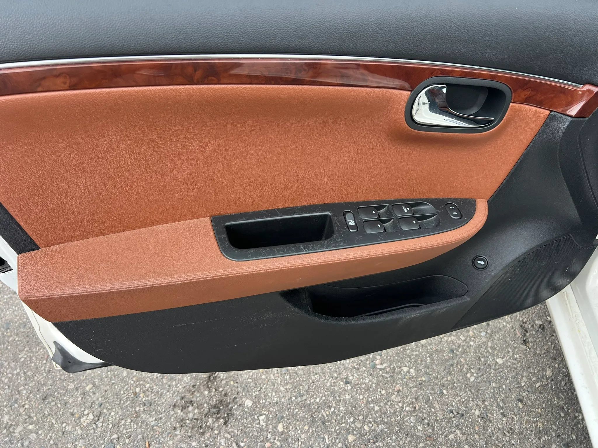Used 2007 Saturn Aura XR w/ Premium Trim Pkg FWD image 17