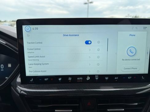 Used 2026 Ford Escape ST-Line Select w/ Tech Pack #2 AWD/4WD image 32