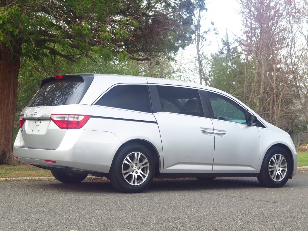 Used 2011 Honda Odyssey EX image 4