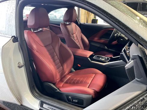 Used 2024 BMW M240i Coupe image 10