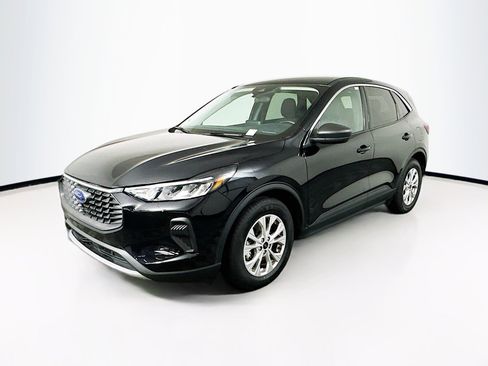 Used 2024 Ford Escape Active FWD image 3