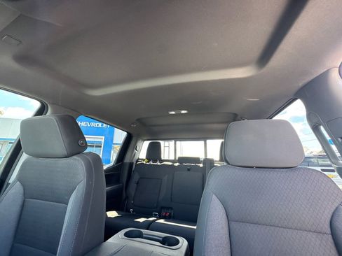 Used 2022 Chevrolet Silverado 1500 LT Trail Boss w/ Convenience Package II image 32