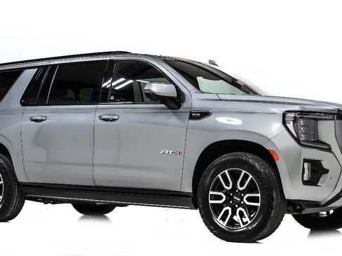 Used 2023 GMC Yukon XL AT4 w/ AT4 Premium Package image 1