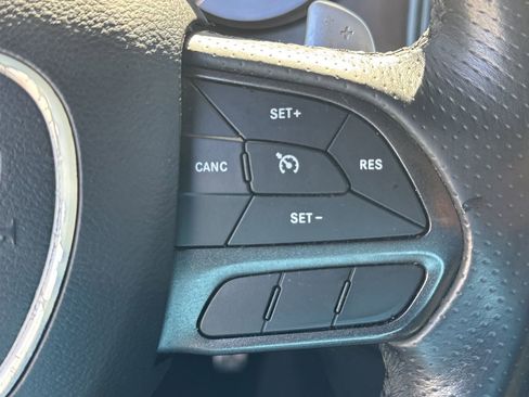 Used 2020 Dodge Charger R/T w/ Blacktop Package image 25