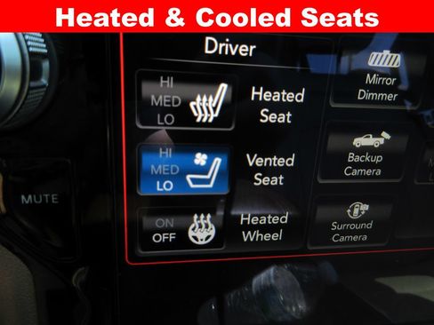 Used 2019 RAM 1500 Laramie AWD/4WD image 21