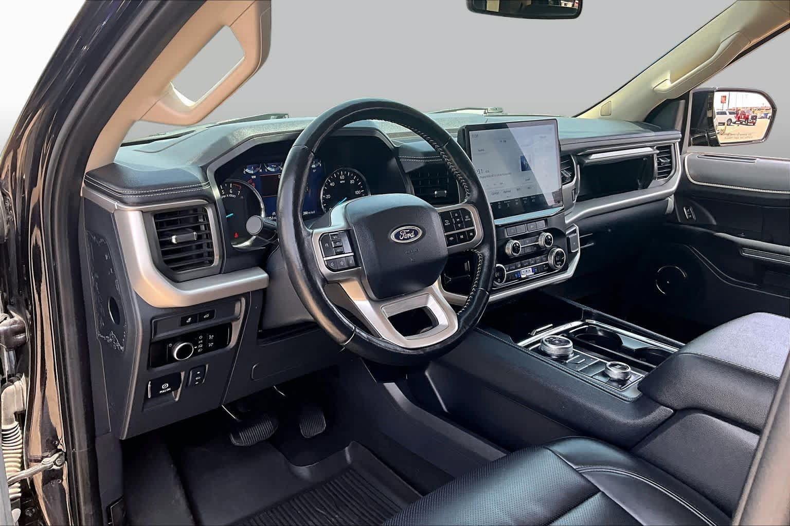 Used 2024 Ford Expedition Max XLT AWD/4WD image 17