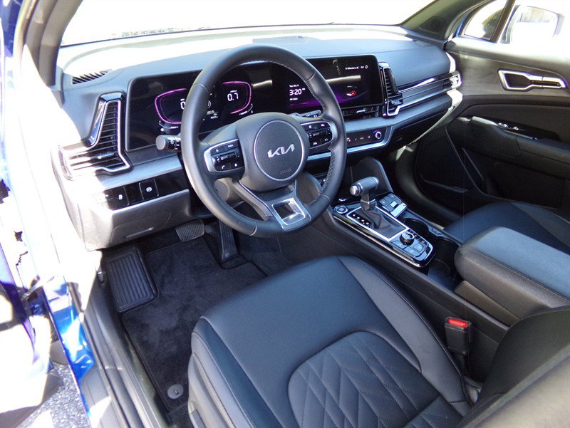 Used 2025 Kia Sportage X-Line AWD/4WD image 19