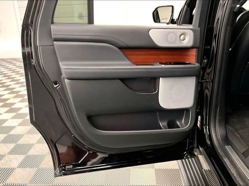 Used 2024 Lincoln Navigator L Reserve w/ Equipment Group 201A AWD/4WD image 23