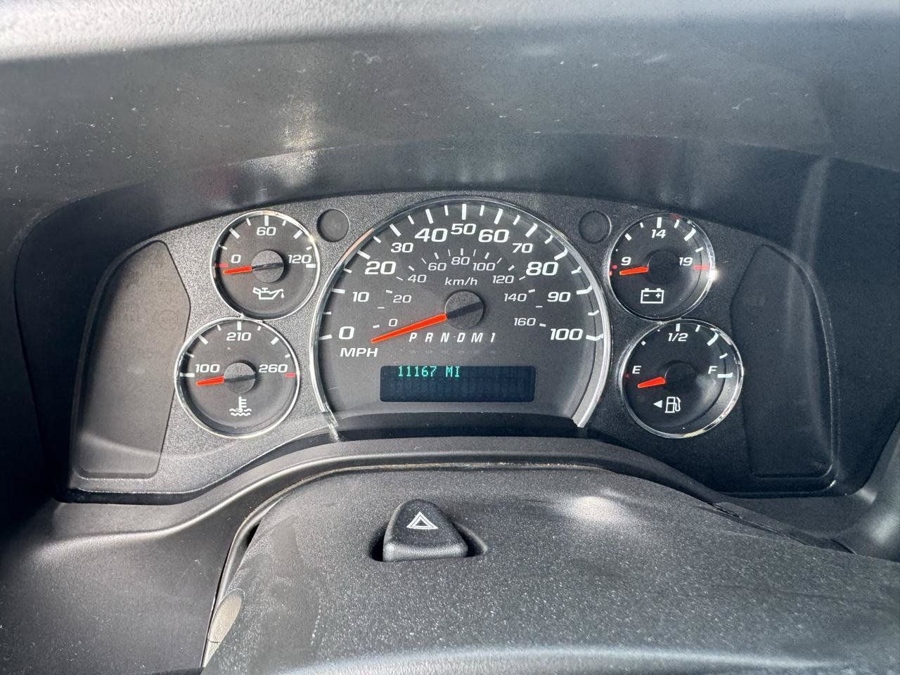 Used 2024 GMC Savana 2500 w/ Driver Convenience Package RWD image 21