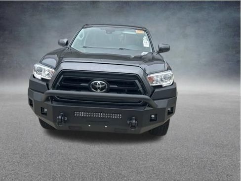 Used 2023 Toyota Tacoma SR AWD/4WD image 3