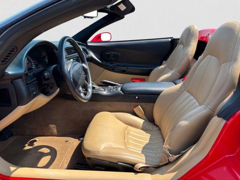 Used 1999 Chevrolet Corvette Convertible w/ Memory Pkg image 11