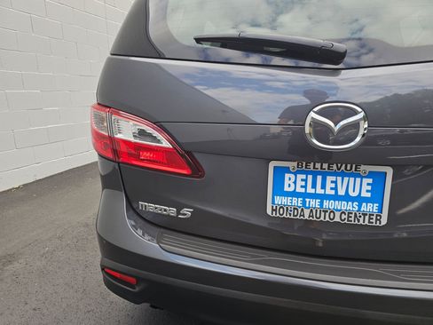 Used 2015 MAZDA MAZDA5 Sport FWD image 16