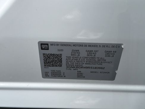 Used 2024 Chevrolet Blazer LT w/ Sound & Technology Package FWD image 33