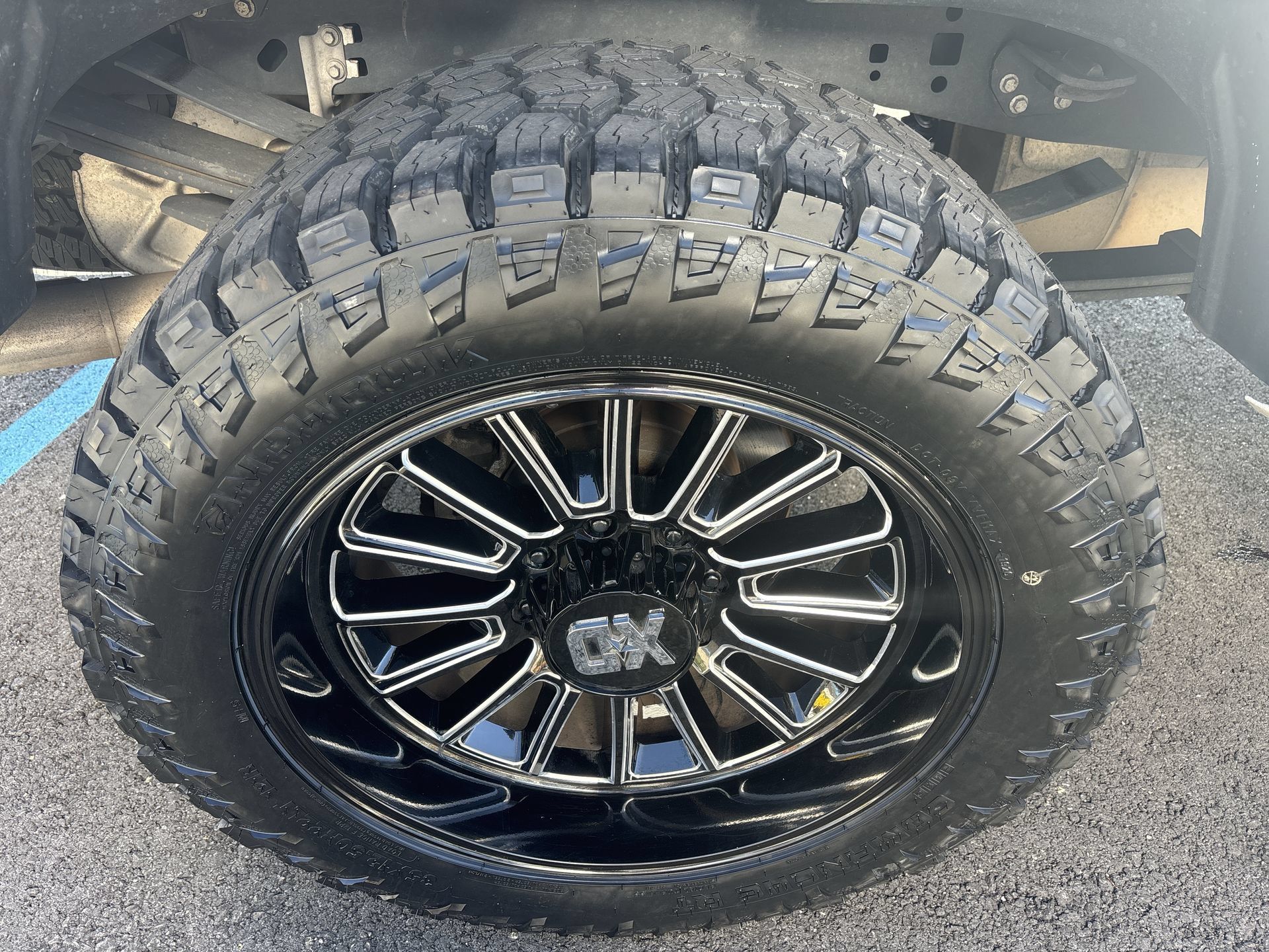 Used 2023 Ford F250 XLT w/ Black Appearance Package AWD/4WD image 16