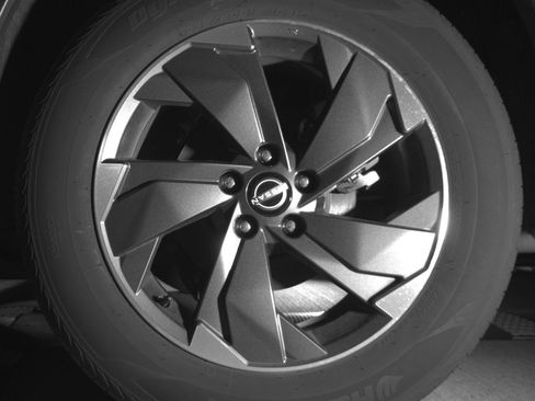 Used 2025 Nissan Rogue SV AWD/4WD image 14