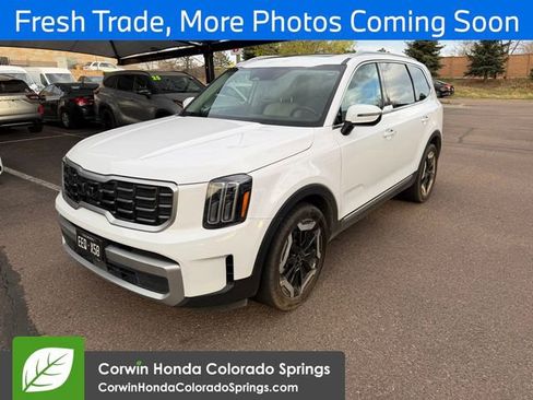 Used 2023 Kia Telluride S w/ S Sunroof Package AWD/4WD image 3